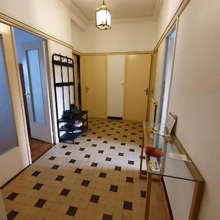 3 Pieces Amiral De Grasse アパート *